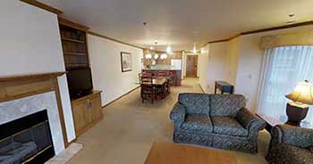 Two-Bedroom Lakeview Premier Suite